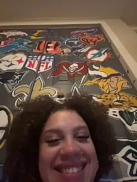 QueenNuttCollector's Live XXX Chat