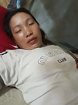 Evelyn-n Live XXX-Chat