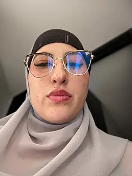 Badra_Abaid XXX чат на живо