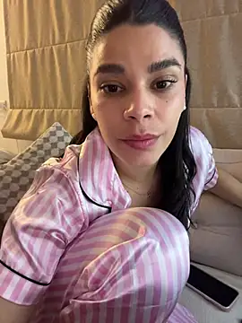 Chat +18 de Dary_19 ao vivo