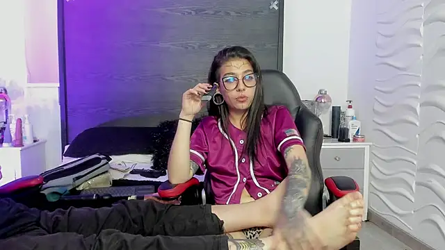 Živý XXX chat inkedsinners_