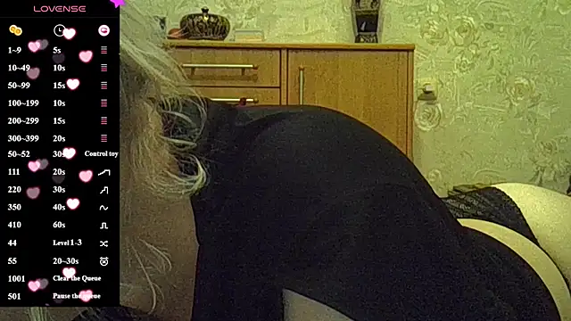 CurvyWild_Lady30のライブXXXチャット