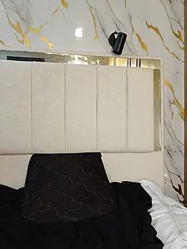 nairobi8 Chat XXX live