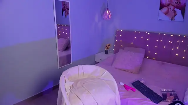 Chat +18 de ela_petit ao vivo