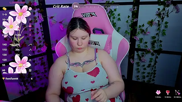 kitsune_little live XXX chat
