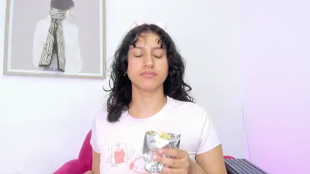 Chat XXX en directo de niia7