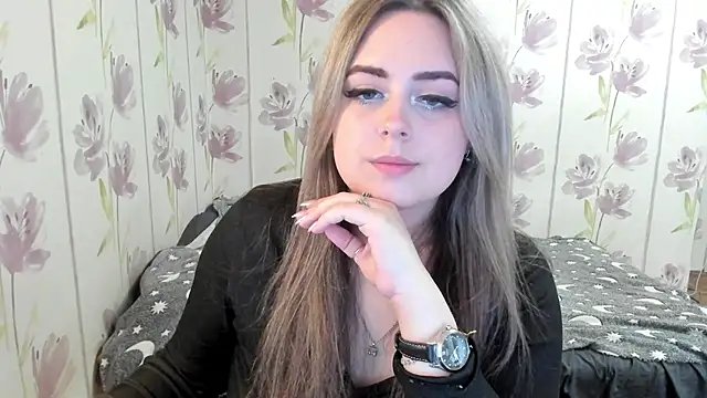 Agathameoww Adlı Modelin Web Kamerası Şovu