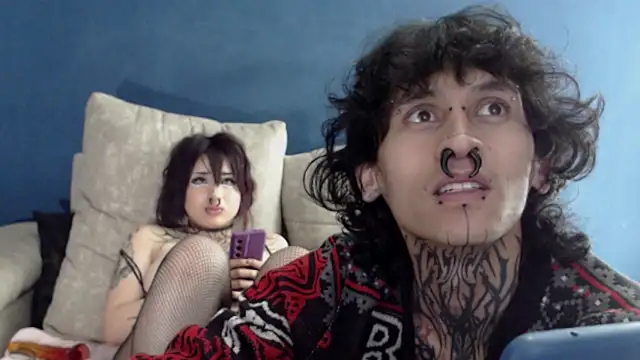 دردشة AganoahNoir الجنسية المباشرة