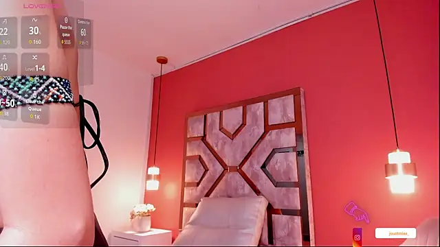 Justmia69 Adlı Modelin Canlı XXX Sohbeti