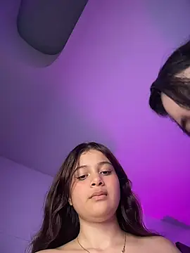 Chat XXX ao vivo de thecandydollshow