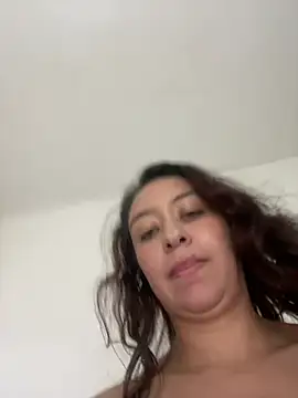 Dulcesexy__ Adlı Modelin Canlı XXX Sohbeti