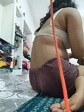 Poonam_bhojin Live XXX chat