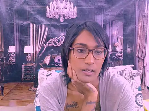 IndianRebel4u2Luv 现场XXX聊天