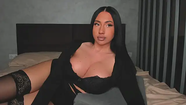 qsstess Chat XXX in diretta