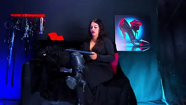 XXX chat uživo modela SharoonStone