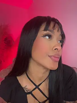 ItsBellaPorch's Webcam Show