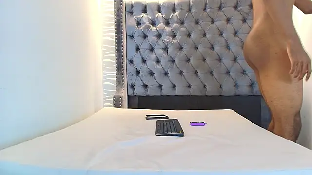 Chat XXX ao vivo de nero_reyd