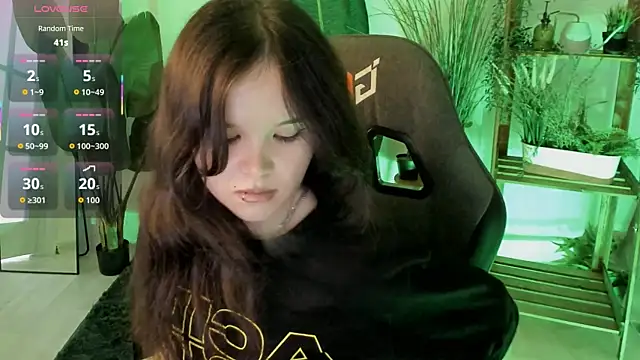 Chat XXX en directo de Elainebeness