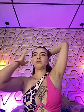 Czat XXX na żywo – MelanyyJhonson15