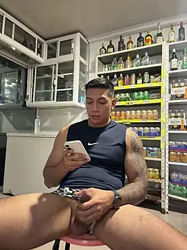 Chat XXX ao vivo de OliverWest04