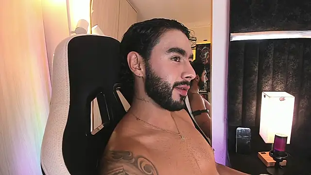 دردشة ItsMeEros الجنسية المباشرة