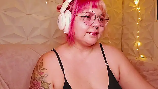 Satyn_doll Chat XXX live