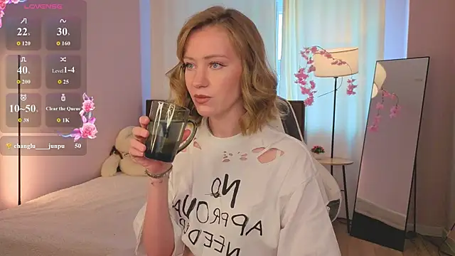 EvaHamilton 现场XXX聊天