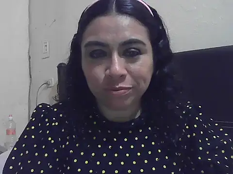 צ'אט XXX בשידור חי של DalilahMx