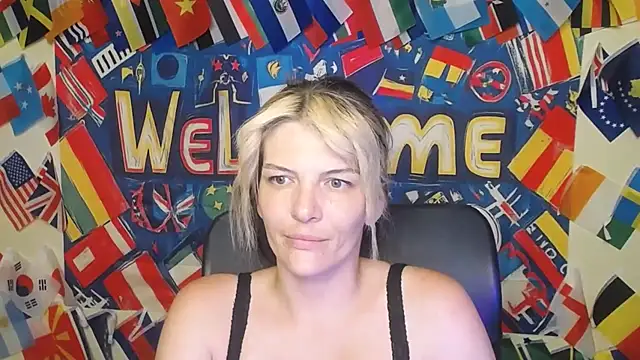 VanessaRey_ Adlı Modelin Canlı XXX Sohbeti