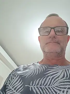 nard53's Live XXX Chat