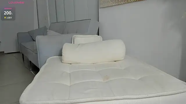 Missbeloved Webcam show