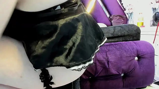 Luciana_Ass Adlı Modelin Canlı XXX Sohbeti