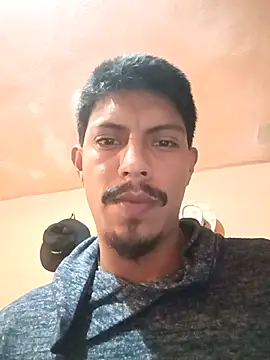 MexiicanOooooooo's Live XXX Chat