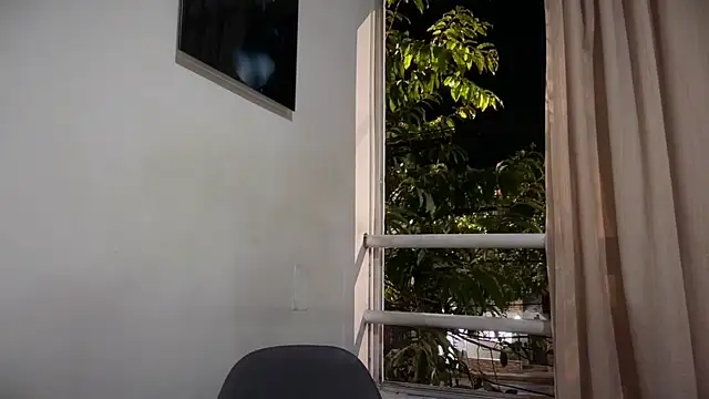 romeolovedark 现场XXX聊天