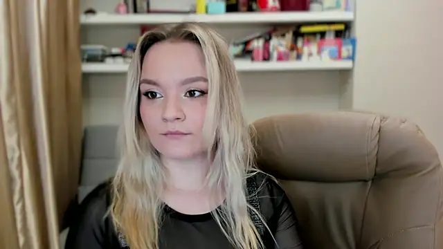 Kara_Smith_'s Live XXX Chat