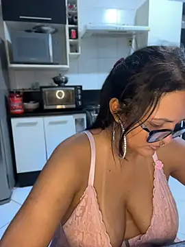 Chat XXX ao vivo de AuroraChest