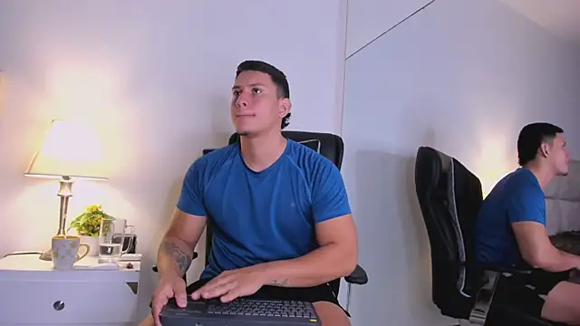 Chat XXX Live Chriss_Diamond