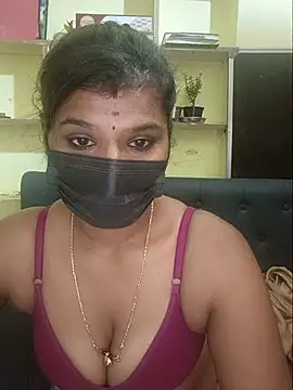 Premalatha_28's Webcam Show