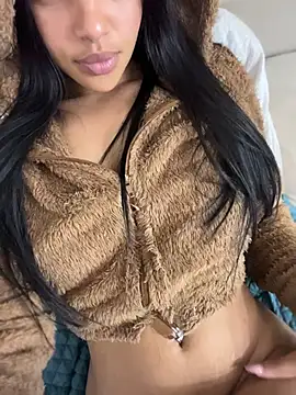 MeganHillss Show in webcam