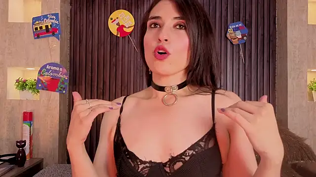 XXX chat uživo modela MeganNightt