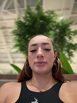 ariiel_ Live XXX Chat