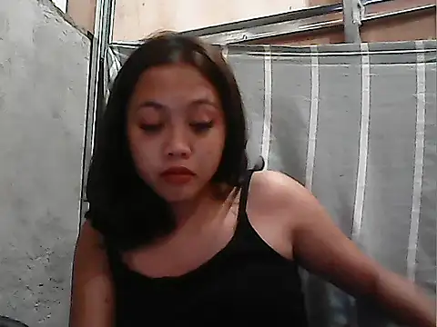 Yours_AsianPinayGirl18のライブXXXチャット