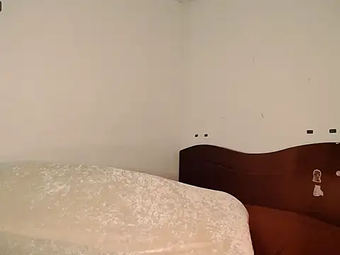 megan_star01 Adlı Modelin Canlı XXX Sohbeti