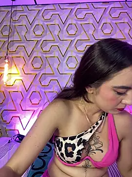 MelanyyJhonson15's Live XXX Chat