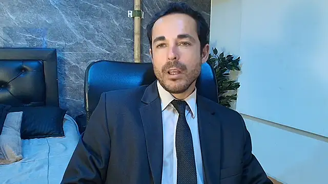 Adams_Sanz Chat XXX in diretta