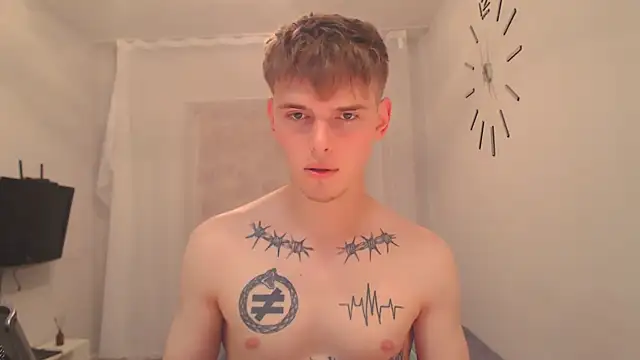 Fredd_Xanders Live XXX-chat