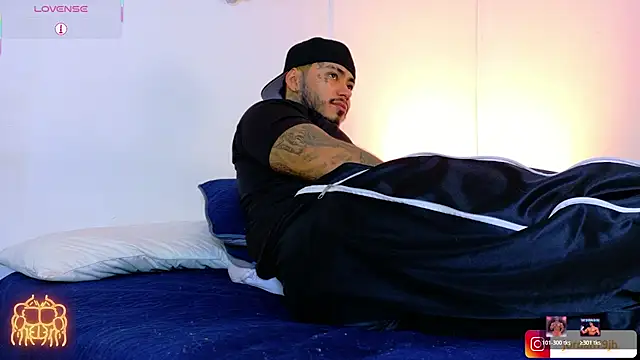 XXX chat uživo modela JordanSmiith_