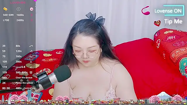 צ'אט XXX בשידור חי של Angel99ecup