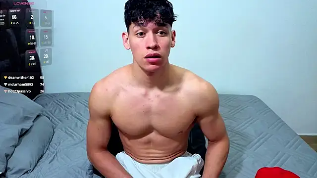Luke_Muscle 即時 XXX 聊天
