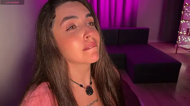 Živý XXX chat xHONEYHAMSTERSx